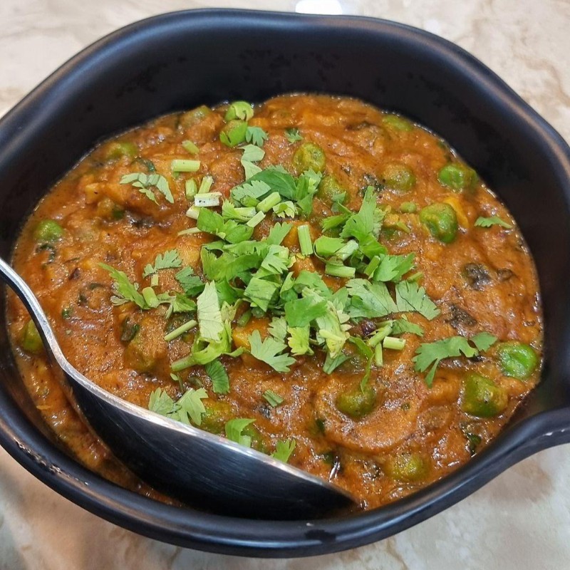 Green Peas Masala Black